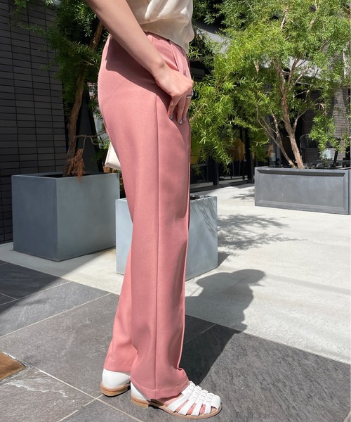 StyleSea（スタイルシー）の「センタータックストレートパンツ（スラックス・レディース・ベージュ/パープル/ライム/グレイッシュベージュ/ライトアッシュグレー/コーラルピンク・MEDIUM）」の11枚目の写真