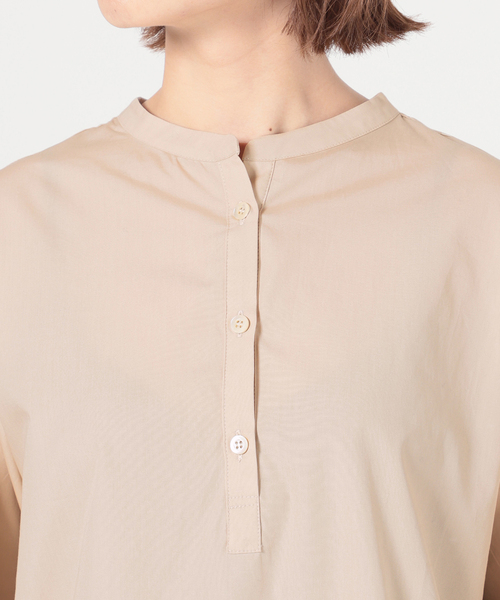 SLOBE IENA（スローブイエナ）の「《追加》ブロードギャザーノーカラーブラウス◆（シャツ/ブラウス・レディース・ホワイト/ベージュ/サックスブルー・FREE）」の15枚目の写真