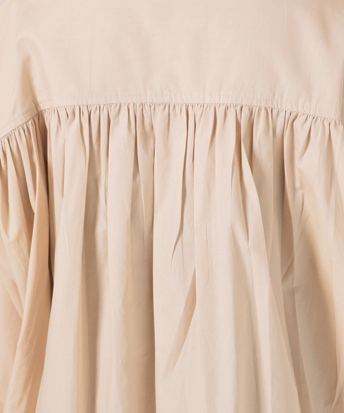 SLOBE IENA（スローブイエナ）の「《追加》ブロードギャザーノーカラーブラウス◆（シャツ/ブラウス・レディース・ホワイト/ベージュ/サックスブルー・FREE）」の13枚目の写真