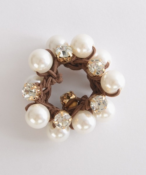 TONE SELECT GOODS（トーンセレクトグッズ）の「【float】パール ビジュー ヘアゴム（ヘアゴム・レディース・ブラック/ベージュ/ブラウン・FREE）」の12枚目の写真