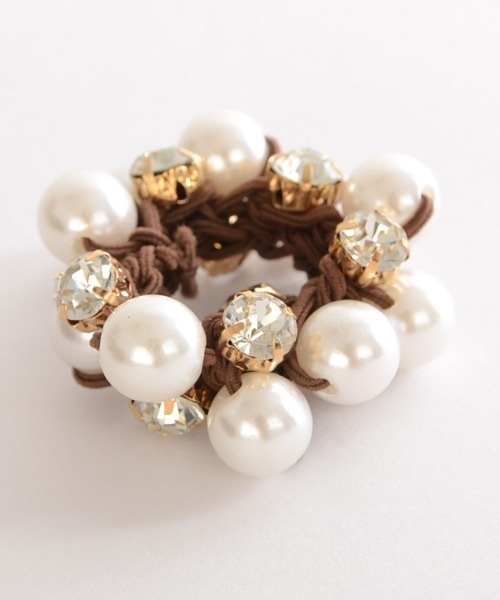 TONE SELECT GOODS（トーンセレクトグッズ）の「【float】パール ビジュー ヘアゴム（ヘアゴム・レディース・ブラック/ベージュ/ブラウン・FREE）」の13枚目の写真