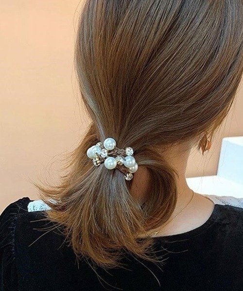 TONE SELECT GOODS（トーンセレクトグッズ）の「【float】パール ビジュー ヘアゴム（ヘアゴム・レディース・ブラック/ベージュ/ブラウン・FREE）」の16枚目の写真