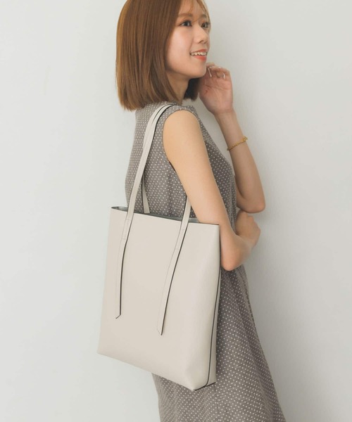 RODE SKO（ロデスコ）の「プレーントートバッグ（トートバッグ・レディース・アイボリー/ブラック/ライトブルー/オリーブ・ONE）」の12枚目の写真