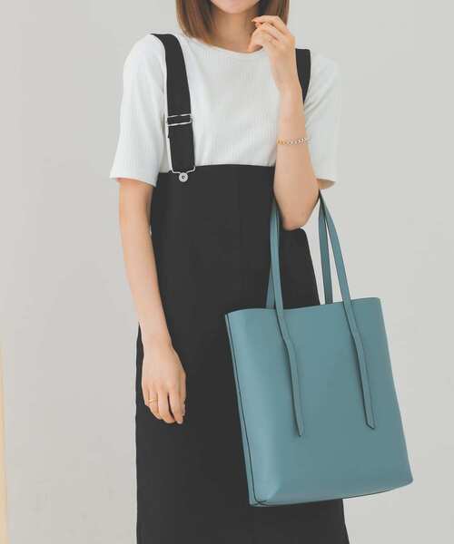 RODE SKO（ロデスコ）の「プレーントートバッグ（トートバッグ・レディース・アイボリー/ブラック/ライトブルー/オリーブ・ONE）」の10枚目の写真