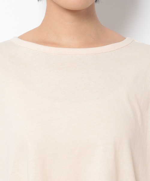 LAKOLE（ラコレ）の「SUPER BIGサイドスリットTシャツ / 267650（Tシャツ/カットソー・レディース・オフホワイト/ライトグリーン/その他6/ブラック/オレンジ/アイボリー・MEDIUM/SMALL）」の17枚目の写真