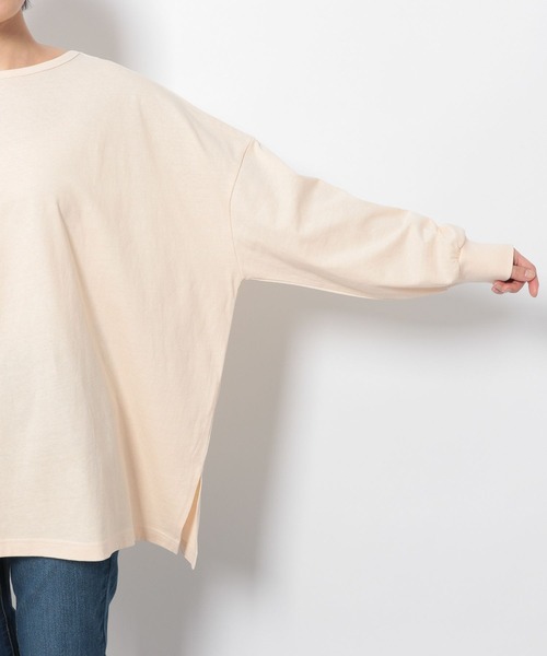 LAKOLE（ラコレ）の「SUPER BIGサイドスリットTシャツ / 267650（Tシャツ/カットソー・レディース・オフホワイト/ライトグリーン/その他6/ブラック/オレンジ/アイボリー・MEDIUM/SMALL）」の12枚目の写真