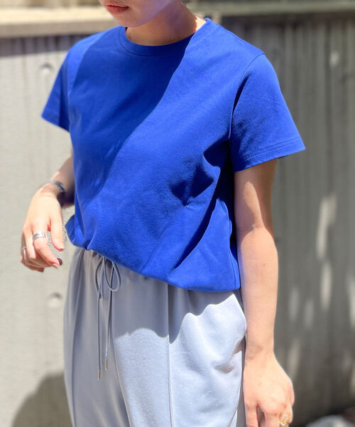 NOLLEY’S(ノーリーズ)の「液アン加工BASIC Tシャツ(Tシャツ/カットソー・レディース・ラベンダー/ライトグリーン/チャコールグレー/ブラック/ロイヤルブルー/オフホワイト/カーキ/ベージュ/ピンク・38/36)」の8枚目の写真