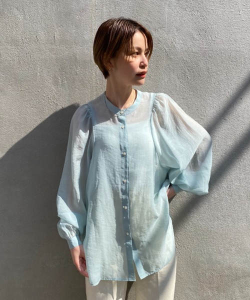 CIAOPANIC（チャオパニック）の「真夏まで着回し可能！シアーギャザーブラウス（シャツ/ブラウス・レディース・オフホワイト/ピンク/スカイブルー・FREE）」の4枚目の写真