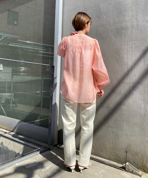 CIAOPANIC（チャオパニック）の「真夏まで着回し可能！シアーギャザーブラウス（シャツ/ブラウス・レディース・オフホワイト/ピンク/スカイブルー・FREE）」の17枚目の写真