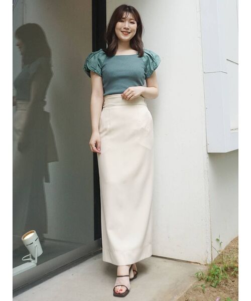 MERCURYDUO（マーキュリーデュオ）の「異素材ギャザースリーブコンパクトニット（ニット/セーター・レディース・オフホワイト/ブラック/グリーン/ラベンダー/ブラウン・FREE）」の6枚目の写真