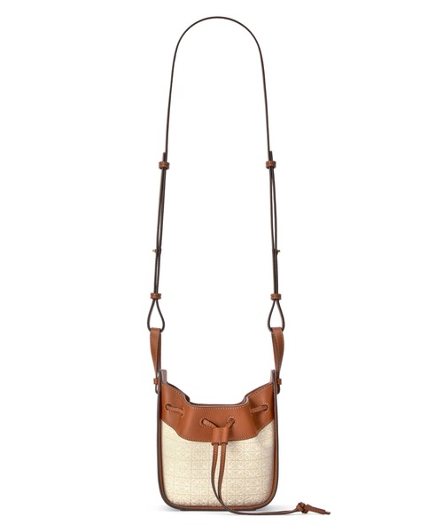 LOEWE（ロエベ）の「ハンモック ドローストリングバッグ ミニ (アナグラムジャカード&カーフ)（ハンドバッグ・レディース・ライトベージュ・ONE SIZE）」の5枚目の写真