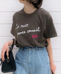 Q | La nuit ロゴT(Tシャツ/カットソー)