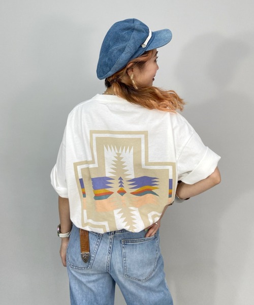 PENDLETON(ペンドルトン)の「PENDLETON/ペンドルトン ビッグシルエット/オーバーサイズ ネイティブ柄バックプリントTシャツ L2275-8019(Tシャツ/カットソー・レディース・グリーン/ホワイト/ベージュ/ホワイト系/ホワイト系その他/ブラック・M/L/S)」の17枚目の写真