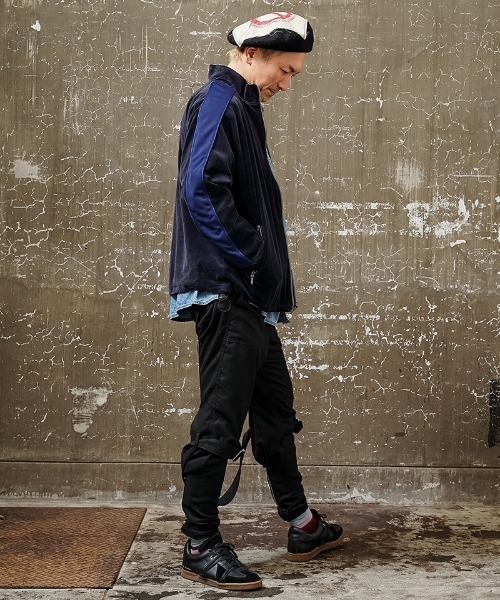 EGO TRIPPING(エゴトリッピング)の「mj8601-EGO×PROPA MICRO VELOUR SPORTS JACEKT ジャケット(ブルゾン・メンズ・グレー/ネイビー・46/48)」の4枚目の写真