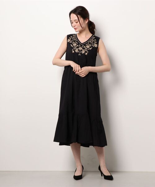 ehka sopo（エヘカソポ）の「インド刺繍ノースリワンピース（ワンピース・レディース・グリーン/ブラック/ブラウン・ﾌﾘ-）」の14枚目の写真