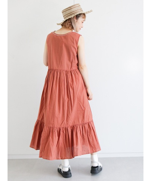 ehka sopo（エヘカソポ）の「インド刺繍ノースリワンピース（ワンピース・レディース・グリーン/ブラック/ブラウン・ﾌﾘ-）」の19枚目の写真