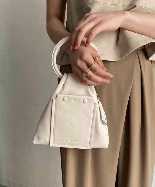 CAPRICIEUX LE'MAGE(カプリシューレマージュ)の「RIN S バッグ(ショルダーバッグ・レディース・ホワイト/イエロー/ブラック・FREE)」の11枚目の写真