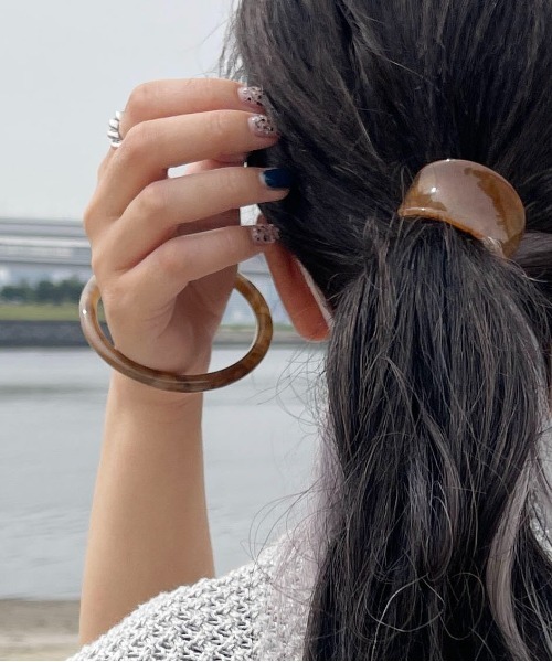 PairPair（ペアペア）の「マーブルバングル（バングル/リストバンド・レディース・アイボリー/ブラウン・フリー）」の8枚目の写真