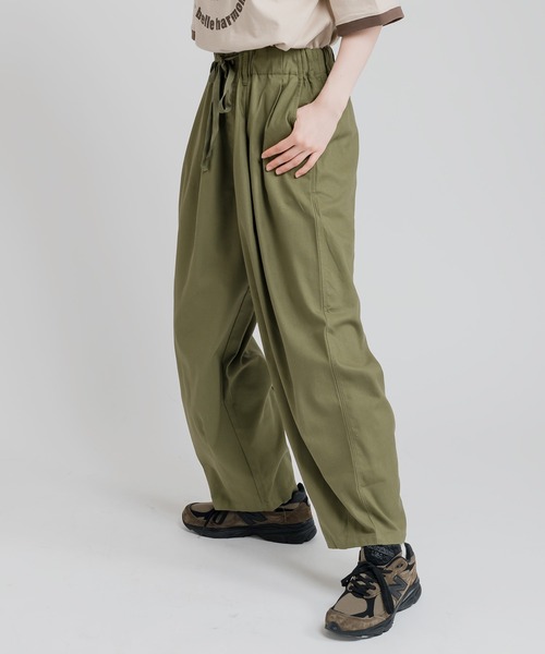 MUHET（ミュエータ）の「【セットアップ可能】コットンリネンワイドパンツ（その他パンツ・レディース・ブラック/ベージュ/カーキ・SMALL/MEDIUM/X-LARGE）」の3枚目の写真