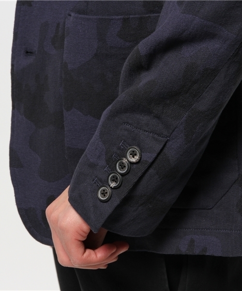 R.NEWBOLD（アールニューボールド）の「CAMOUFLAGE JACKET/迷彩ジャケット/155107 5S03（テーラードジャケット・メンズ・カーキ/ネイビー・X-LARGE/LARGE/MEDIUM/SMALL）」の18枚目の写真