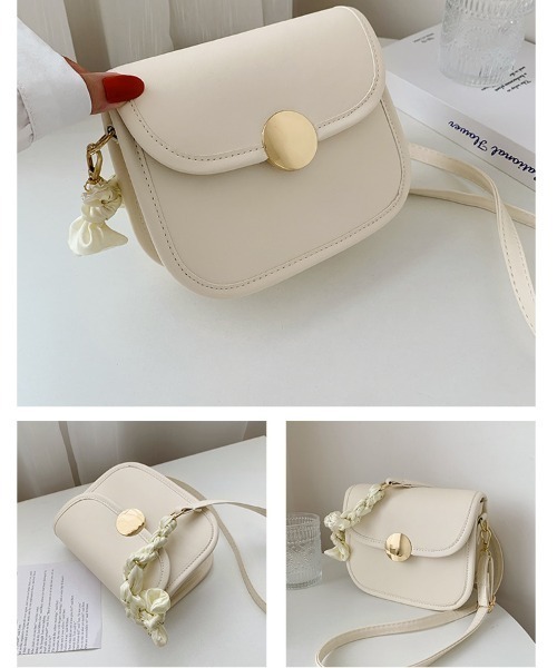 yuue' ( wear )(ユーイ)の「シンプルレザーショルダーバッグ(ショルダーバッグ・レディース・ブラック/ベージュ/オフホワイト・FREE)」の8枚目の写真