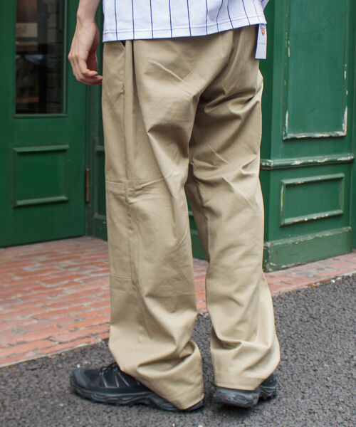 Dickies（ディッキーズ）の「【Dickies/ディッキーズ】ダブルニーイージーパンツ ワイドチノ チノパン ルーズフィット（チノパンツ・メンズ・ブラック/ベージュ/オリーブ・M/L/XL）」の10枚目の写真