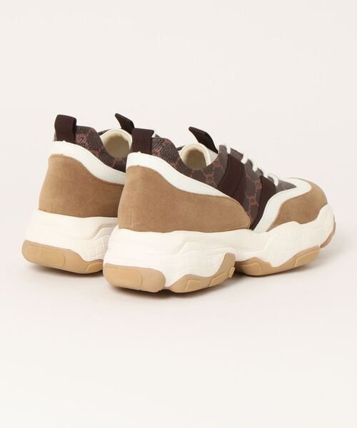 AZUL by moussy（アズールバイマウジー）の「CHAIN DESIGN SNEAKERS/チェーンデザインスニーカー（スニーカー・レディース・ブラウン系その他・SMALL/MEDIUM/LARGE）」の2枚目の写真