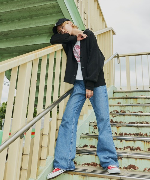 Auntie Rosa Holiday（アンティローザホリデー）の「襟付きオーバーサイズカーディガン（カーディガン/ボレロ・レディース・オフホワイト/ブラック/キャメル・FREE）」の5枚目の写真