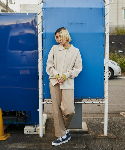 Auntie Rosa Holiday（アンティローザホリデー）の「襟付きオーバーサイズカーディガン（カーディガン/ボレロ・レディース・オフホワイト/ブラック/キャメル・FREE）」の16枚目の写真