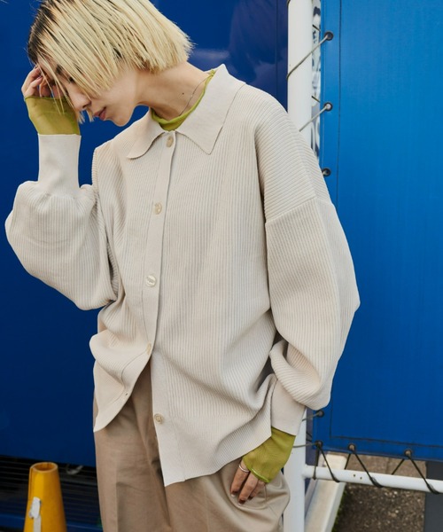 Auntie Rosa Holiday（アンティローザホリデー）の「襟付きオーバーサイズカーディガン（カーディガン/ボレロ・レディース・オフホワイト/ブラック/キャメル・FREE）」の10枚目の写真