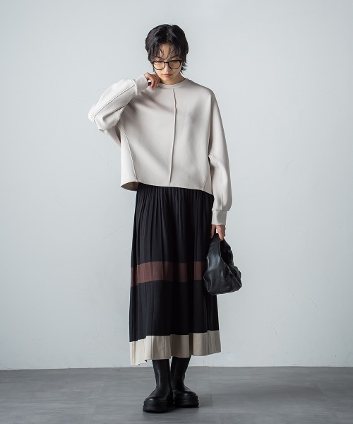 socolla（ソコラ）の「【socolla】前後2WAYドルマンダンボールプルオーバー≪WEB別注カラーあり/セットアップ対応≫（Tシャツ/カットソー・レディース・ブラック/ベージュ/グレー/オフホワイト・S/M）」の10枚目の写真