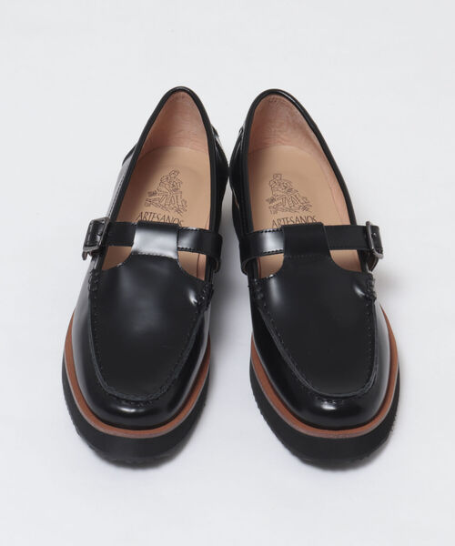 ARTESANOS（アルテサノス）の「【ARTESANOS/アルテサノス】◇【WEB限定】Tストラップローファー（ローファー・レディース・ブラック・36/37/38）」の2枚目の写真