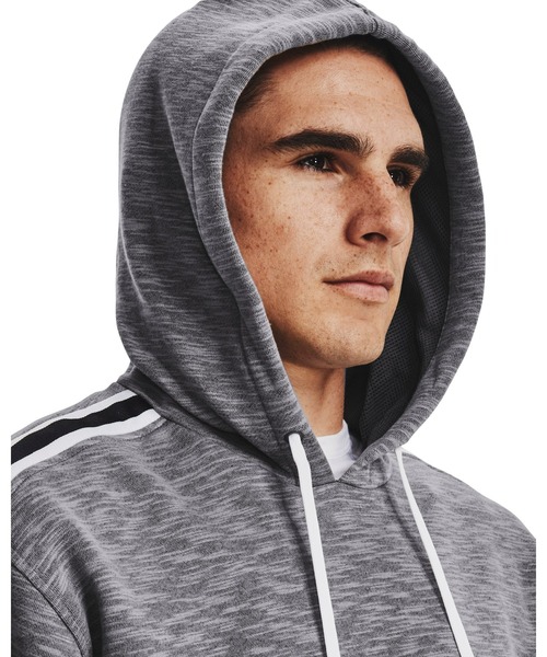 UNDER ARMOUR(アンダーアーマー)の「UAエッセンシャルヘリテージ フリース フーディー(トレーニング/メンズ)(スウェット・メンズ・アイボリー/チャコールグレー/ブラック・M/XXL/XL/L/S/3XL)」の16枚目の写真