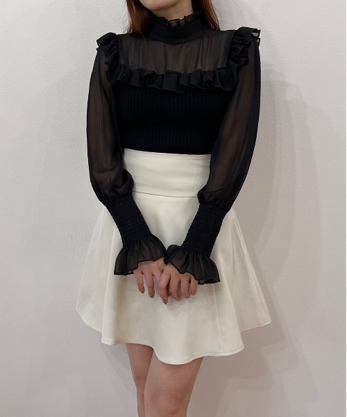 titty&Co. PETIT by poyo(ティティーアンドコープティバイポヨ)の「【titty&Co.PETIT by POYO】【2way】チュール切替フリルトップス(シャツ/ブラウス・レディース・ベージュ/ホワイト/ブラック・FREE)」の2枚目の写真