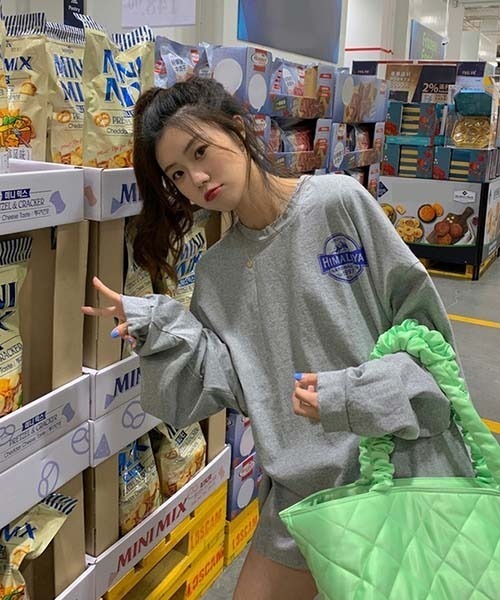 SONA（ソナ）の「SONYUNARA HIMALAYAプリントオーバーフィット長袖Tシャツ（Tシャツ/カットソー・レディース・グレー/ホワイト・FREE）」の11枚目の写真