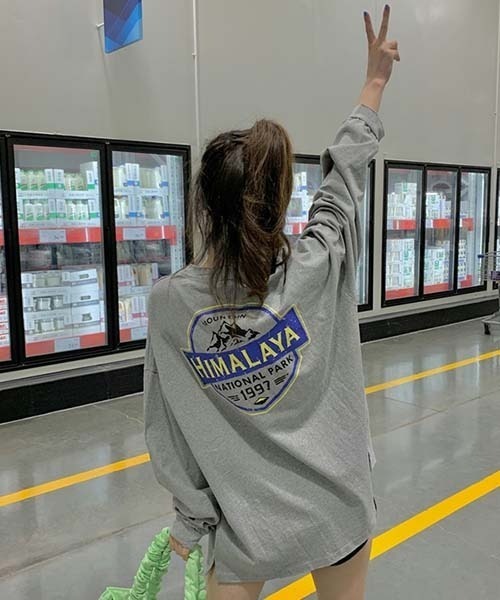 SONA（ソナ）の「SONYUNARA HIMALAYAプリントオーバーフィット長袖Tシャツ（Tシャツ/カットソー・レディース・グレー/ホワイト・FREE）」の15枚目の写真