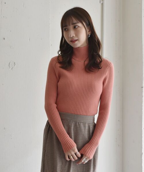 RETRO GIRL（レトロガール）の「リブハイネックニット（ニット/セーター・レディース・ブラック/オフホワイト/ブルー/ピンク/グリーン/ライトグレー/オレンジ/イエロー/ブラウン・FREE）」の9枚目の写真