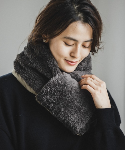LEPSIM(レプシィム)の「中綿&ボア2WAYマフラー 299602(マフラー・レディース・ブラック/ベージュ/カーキ・ONE SIZE)」の16枚目の写真
