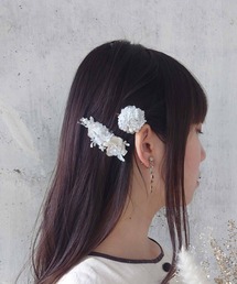 ミモザの小花達❤️パール雫チャーム付きお花のヘアクリップ❤️ ミモザの小花達❤️パール雫チャーム付きお花のヘアクリップ❤️