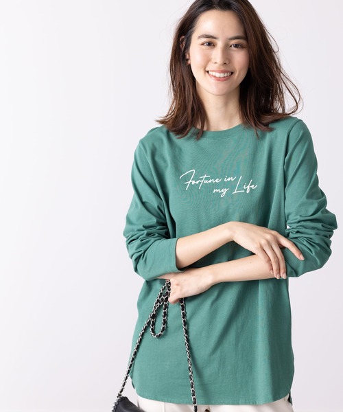BELLUNA PLUS(ベルーナ)の「キレイ見え綿100%素材ロゴプルオーバー(Tシャツ/カットソー・レディース・チャコール/グリーン/ローズ/オフホワイト・LARGE/X-LARGE/MEDIUM)」の21枚目の写真