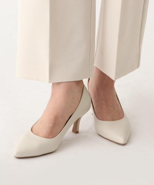 OPAQUE.CLIP(オペークドットクリップ)の「◆ポインテッドトウパンプス【抗菌防臭】(パンプス・レディース・ベージュ/カーキ系4/オフホワイト/ブラック・01/02/03)」の2枚目の写真