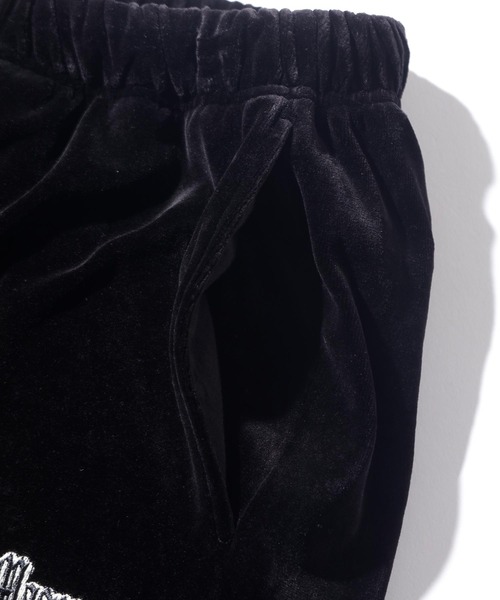 XLARGE(エクストララージ)の「XLARGE × JAPANESE MAGENESE VELOUR TRACK PANTS(その他パンツ・メンズ・チャコール/ブラック/グリーン・M/L/XL/XXL)」の8枚目の写真
