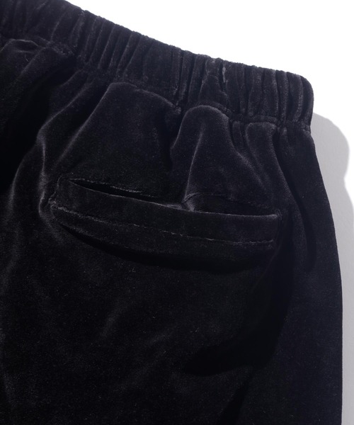 XLARGE(エクストララージ)の「XLARGE × JAPANESE MAGENESE VELOUR TRACK PANTS(その他パンツ・メンズ・チャコール/ブラック/グリーン・M/L/XL/XXL)」の22枚目の写真