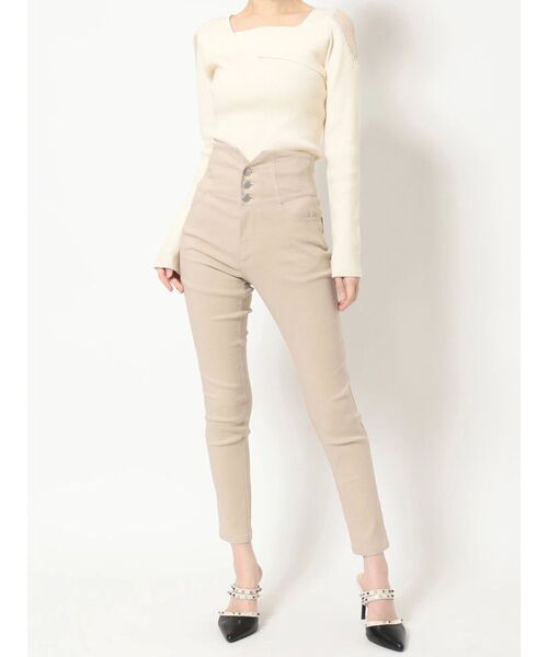 RESEXXY（リゼクシー）の「3連ボタンハイウエストスキニーパンツ（その他パンツ・レディース・ブラック/ベージュ・MEDIUM/SMALL）」の16枚目の写真