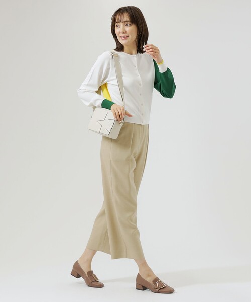 CAST:(キャストコロン)の「【1枚で着映える】バイカラーニットカーディガン(ニット/セーター・レディース・ネイビー/オフホワイト/ブルー・M)」の9枚目の写真