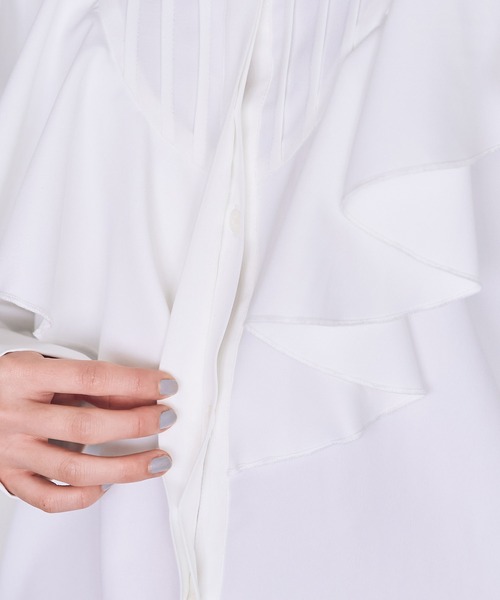 ラッフルフリル長袖ブラウス