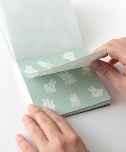 Miffy( ミッフィー)の「Miffy/メモパッド・スクエア(手帳/メモ帳・レディース・オレンジ/グリーン/ブルー/レッド・FREE)」の6枚目の写真