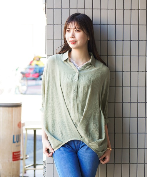 NAVY(ネイビー)の「RTスラブフロントタックシャツ ブラウス(シャツ/ブラウス・レディース・ホワイト/ネイビー/グリーン・フリー)」の3枚目の写真