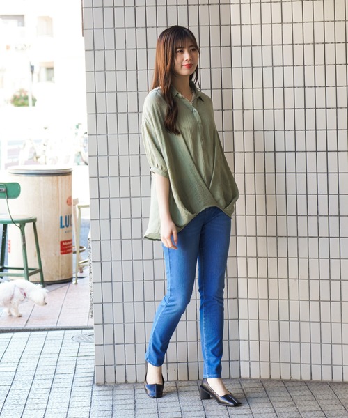 NAVY(ネイビー)の「RTスラブフロントタックシャツ ブラウス(シャツ/ブラウス・レディース・ホワイト/ネイビー/グリーン・フリー)」の21枚目の写真