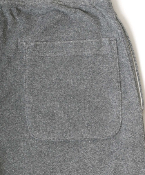 Champion（チャンピオン）の「Champion/チャンピオン コットンUSA パイル ロゴワッペン ワンポイント刺繍 ショートパンツ/ハーフパンツ/無地ショーツ/レディース メンズ（スウェットパンツ・メンズ・グレー/ブラック/オリーブ/ネイビー/ホワイト・L/XL/M）」の16枚目の写真